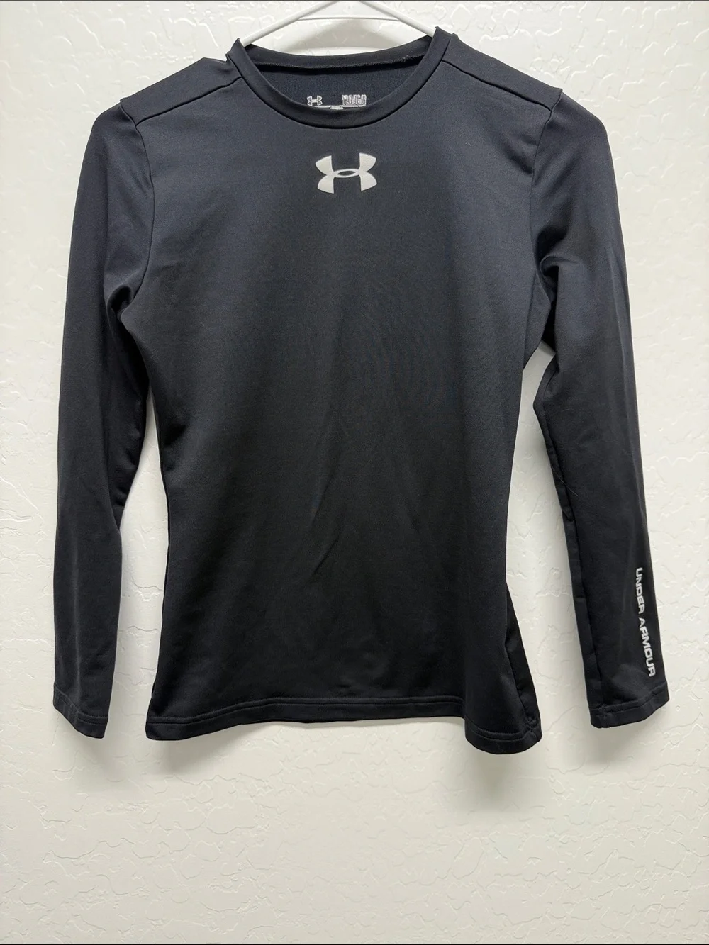 Under Armour Black Long-Sleeve